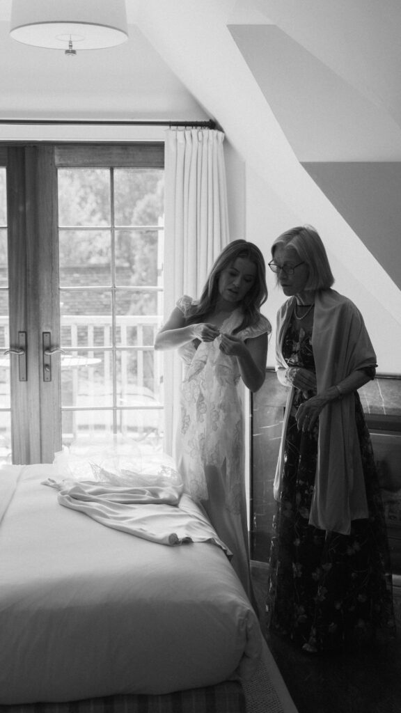 small intimate wedding venues make for intimate moments with family